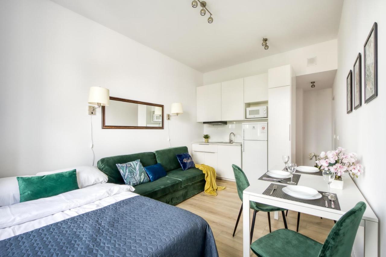 23 Unit Miniapartments Warszawa Lotnisko Okecie Fajne Ministudio Przy Bitwy Warszawskiej Экстерьер фото